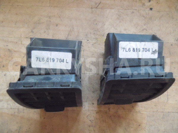 Дефлектор воздушный Volkswagen Touareg I (2002—2006) Volkswagen Touareg оригинальный номер 7L6819704L