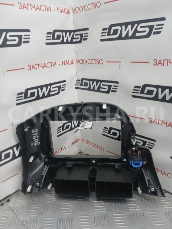 Рамка магнитолы Honda Fit 