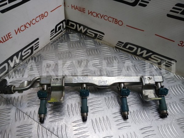 Форсунка топливная Mazda Demio 