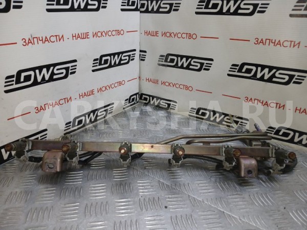 Форсунка топливная Nissan Laurel 