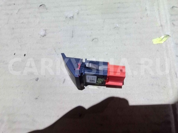 Кнопка аварийной сигнализации Skoda Fabia II (2007—2010) Skoda Fabia оригинальный номер 5j0953235