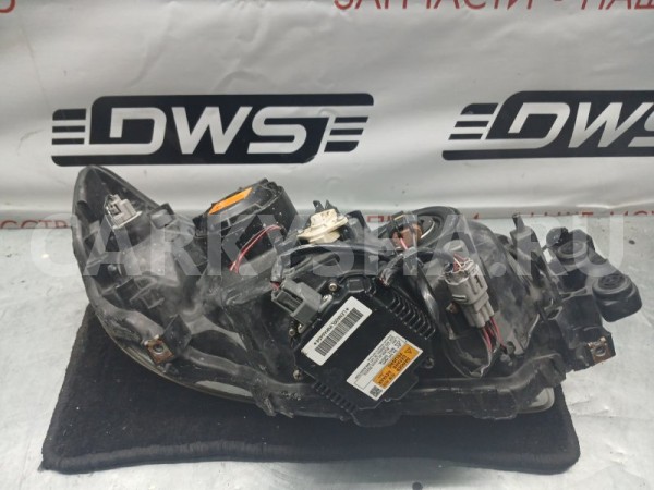 Фара Subaru Forester 