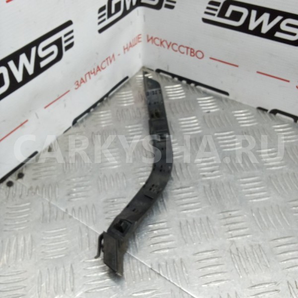 Крепление бампера Subaru Forester 