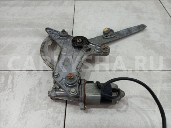 Стеклоподъемник Mercedes S300 1267350211 W126, задний правый Mercedes-Benz S-klasse 