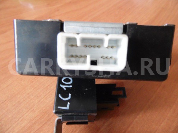 Блок электронный Toyota Land Cruiser 100 (1998—2002) Toyota Land Cruiser оригинальный номер 8974160100