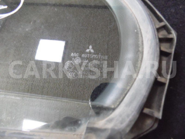 Стекло двери Mitsubishi Lancer X (2007—2010) Mitsubishi Lancer оригинальный номер 5740A017