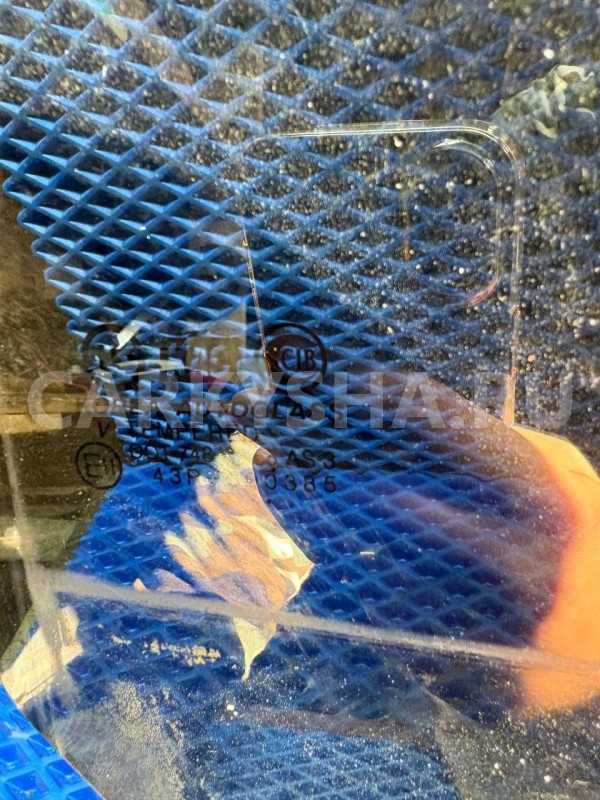 Стекло двери задней правой Hyundai Santa Fe I (2000—2012) Hyundai Santa Fe оригинальный номер 8342126000