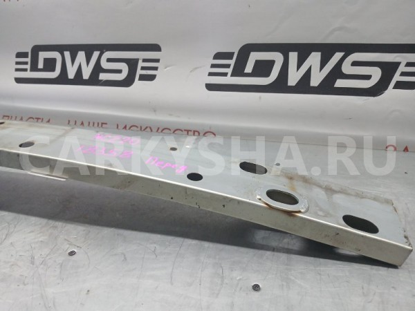 Усилитель бампера Toyota Raum 