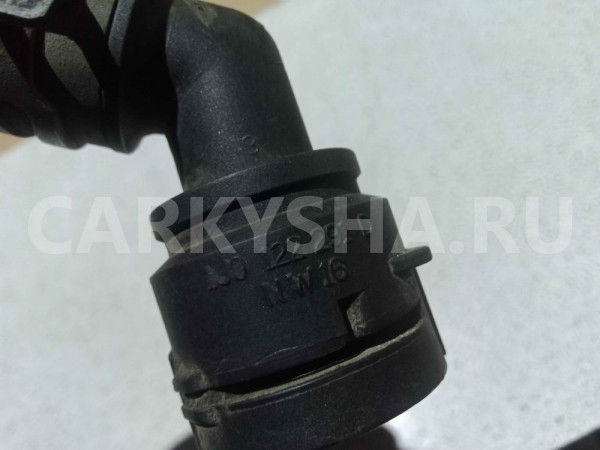 Патрубок системы охлаждения Volkswagen Passat B6 (2005—2010) Volkswagen Passat оригинальный номер 1j0122291d