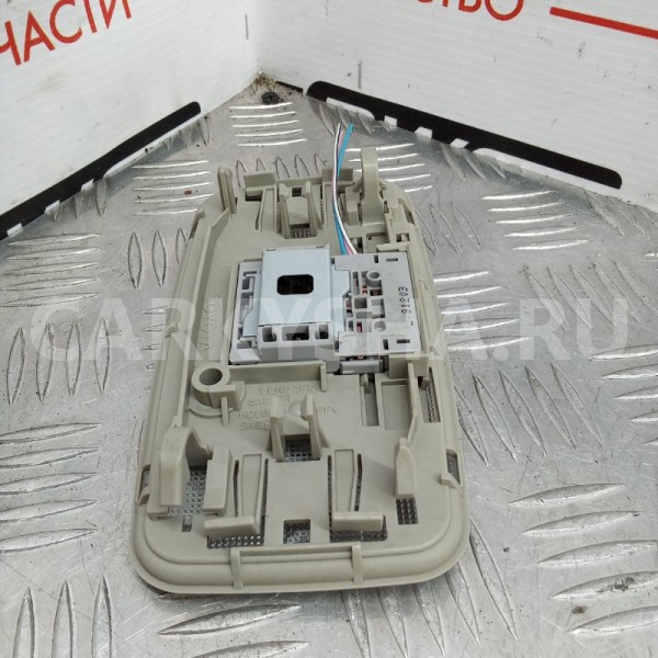 Плафон салона Toyota Vitz 