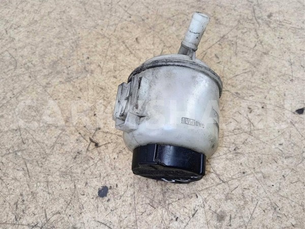 Название детали Бачок ГУР Модель Nissan X-Trail T30 Nissan Teana оригинальный номер 491804M403