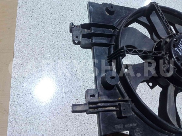 Вентилятор радиатора Renault Duster I рестайлинг (2015—2021) Renault 15 оригинальный номер 214814130R