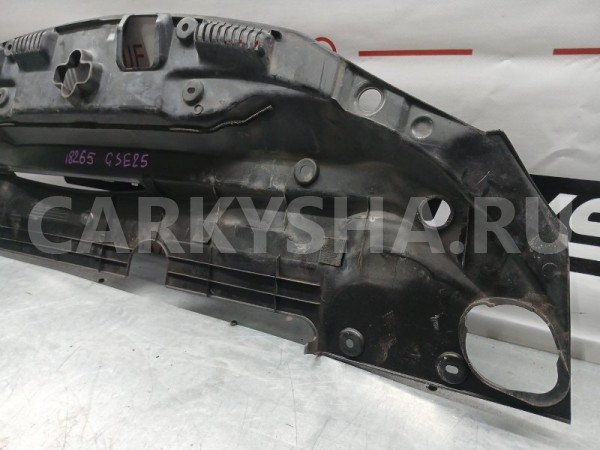 Накладка на рамку радиатора Lexus IS 