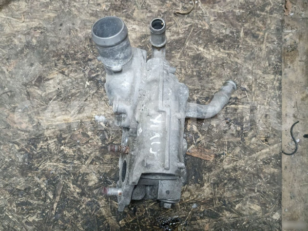 Корпус термостата honda civic 4D Honda Civic 