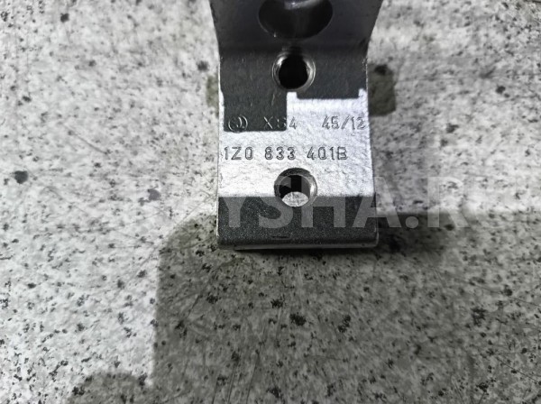 Петля двери Skoda Octavia II рестайлинг (2008—2013) Skoda Octavia оригинальный номер 1z0833401b