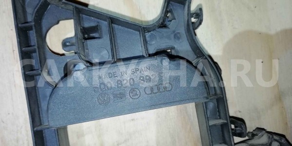 Кронштейн Volkswagen Polo V (2009—2015) Volkswagen Polo оригинальный номер 6q0820892b