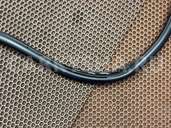 Уплотнитель дверного проема BMW 2er оригинальный номер 51 72 7 420 050, 51 72 7 420 050, 51727420050, 7420050