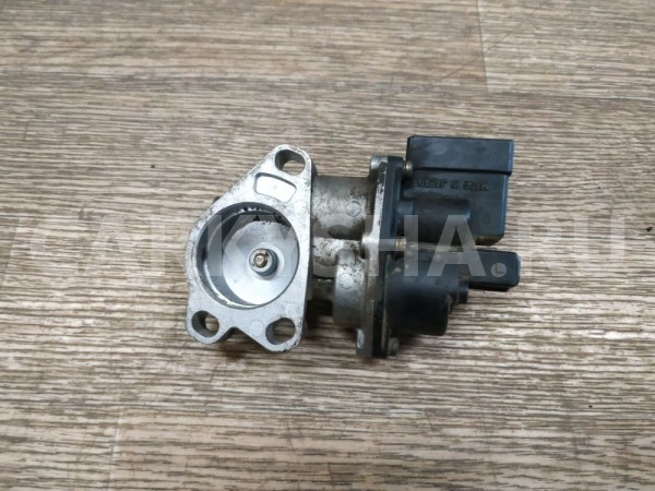 Клапан коллектора Mitsubishi Galant оригинальный номер MD306747