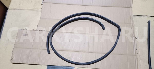 Уплотнитель двери Hyundai Solaris I (2010—2014) Hyundai Solaris оригинальный номер 821204L000