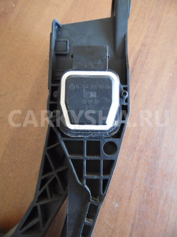 Педаль газа Mercedes-Benz GL-класс X164 (2006—2009) Mercedes-Benz G-klasse оригинальный номер A1643000004