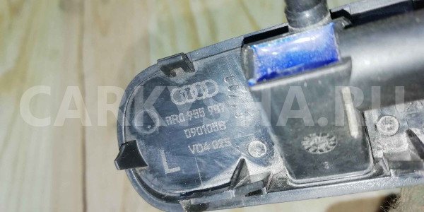 Форсунка омывателя лобового стекла Audi Q5 I (2008—2012) Audi 200 оригинальный номер 8R0955987