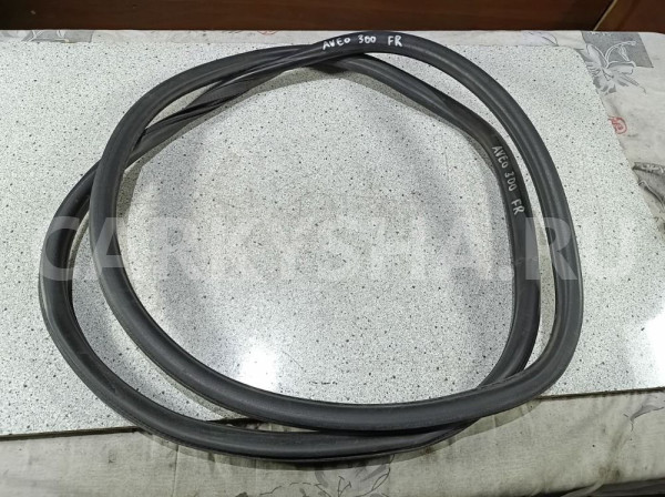 Уплотнитель двери Chevrolet Aveo II (2011—2020) Chevrolet Aveo оригинальный номер 95190187