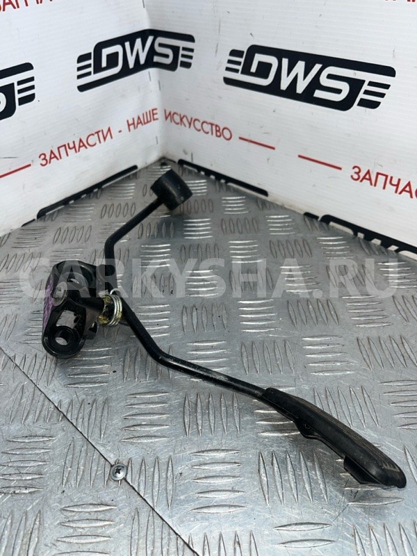 Педаль газа Toyota Raum 