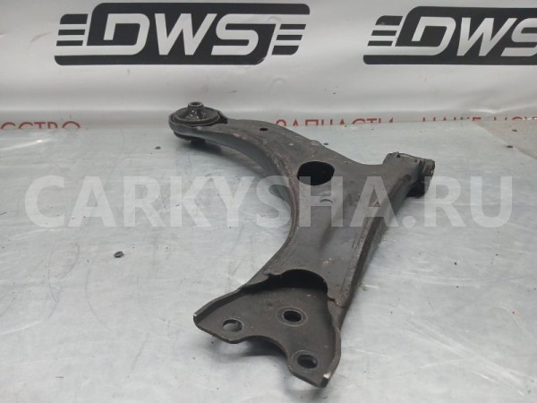 Рычаг подвески Toyota Avensis 