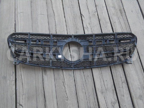 Накладка на решетку радиатора Mercedes-Benz GLA-класс X156 (2013—2017) Mercedes-Benz A-klasse оригинальный номер A1568880460