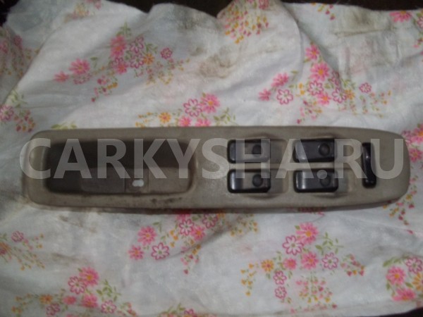 Блок управления стеклоподъёмниками Mazda Demio I (DW) 