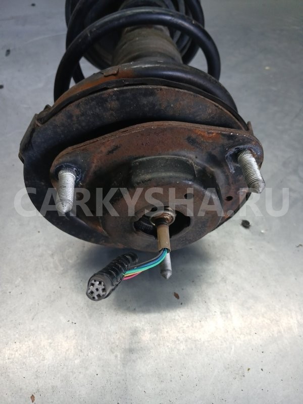 Стойка подвески Toyota Ipsum 