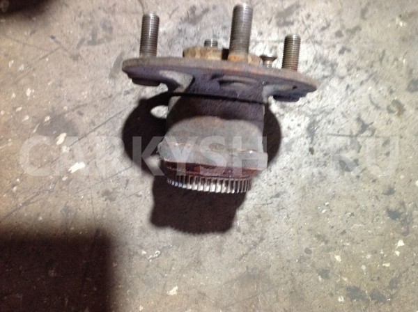 Ступица Hyundai Solaris I (2010—2014) Hyundai Solaris оригинальный номер 527500U000