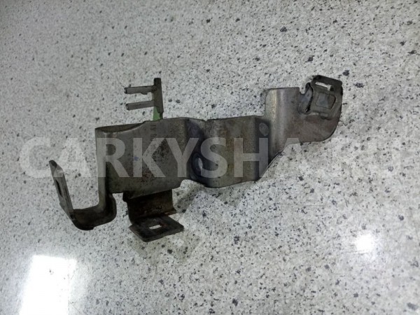 Кронштейн Mercedes-Benz E-класс W212/S212/C207/A207 рестайлинг (2013—2016) Mercedes-Benz E-klasse оригинальный номер A6510940641