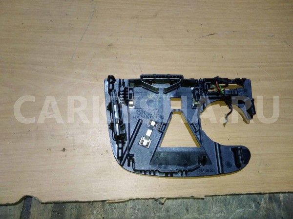 Кронштейн датчика дождя Mercedes-Benz E-класс W212/S212/C207/A207 рестайлинг (2013—2016) Mercedes-Benz E-klasse оригинальный номер a2128211211