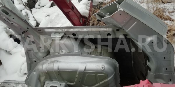 Крыло Audi Q7 4L (2005—2009) Audi 200 