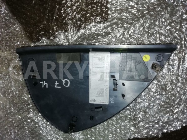 Накладка торпедо Audi Q7 4L (2005—2009) Audi 200 оригинальный номер 4L0857085A