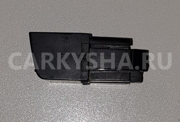 Заглушка в торпедо Hyundai Getz I рестайлинг Hyundai Getz оригинальный номер 933551c000