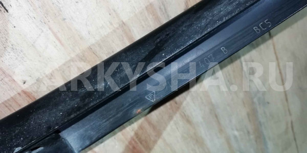 Поводок стеклоочистителя Porsche Cayenne I рестайлинг (2007—2010) Porsche Cayenne оригинальный номер 7l5955407b