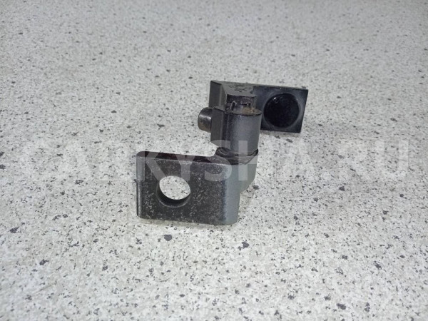 Петля двери Audi Q7 4M (2015—2020) Audi Q7 оригинальный номер 4M0831403A