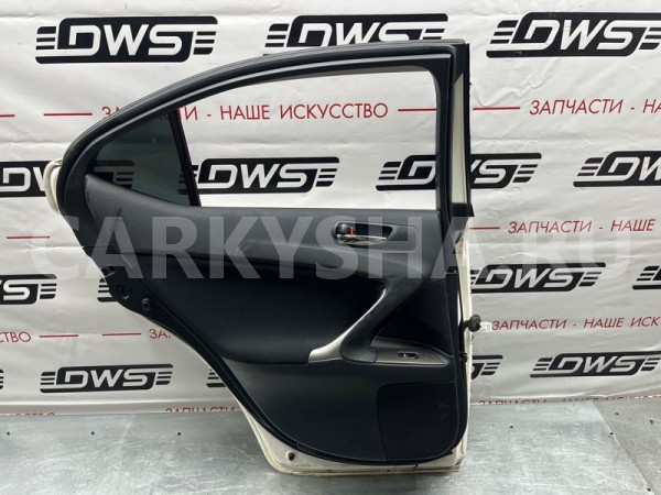 Дверь задняя левая Lexus IS 