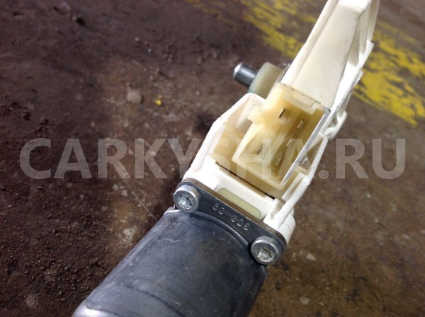 Моторчик стеклоподъемника Mercedes-Benz M-класс W164 рестайлинг (2008—2011) Mercedes-Benz M-klasse оригинальный номер A2518200208