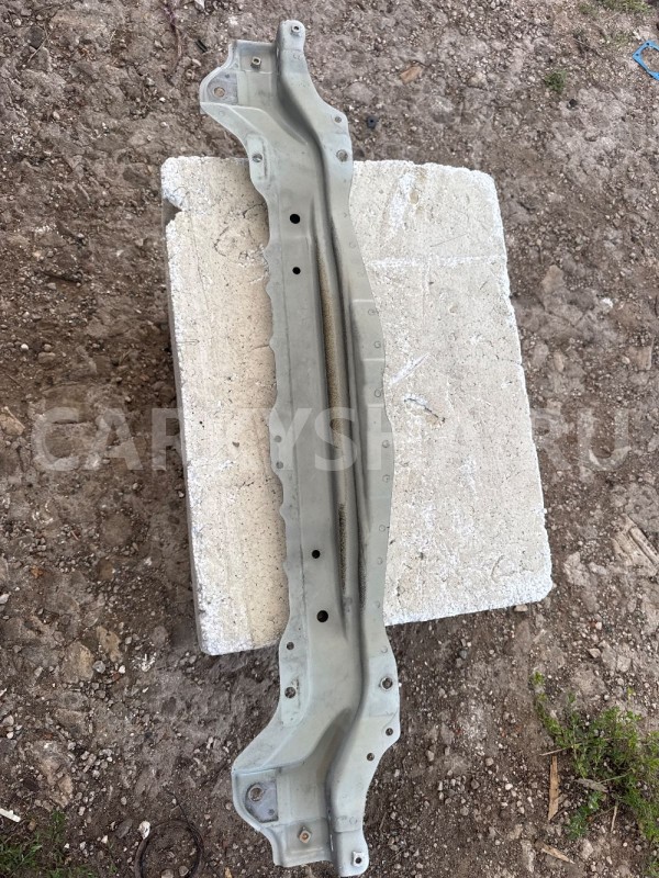 Панель передняя верхняя  Suzuki Kizashi Suzuki Kizashi оригинальный номер 5823057l00