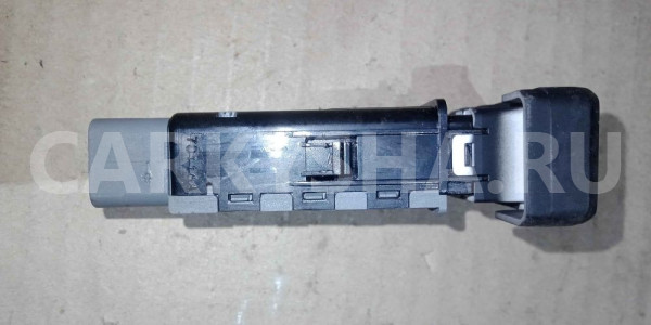 Кнопка обогрева рулевого колеса Kia Rio III рестайлинг (2015—2017) Kia Rio оригинальный номер 202002962