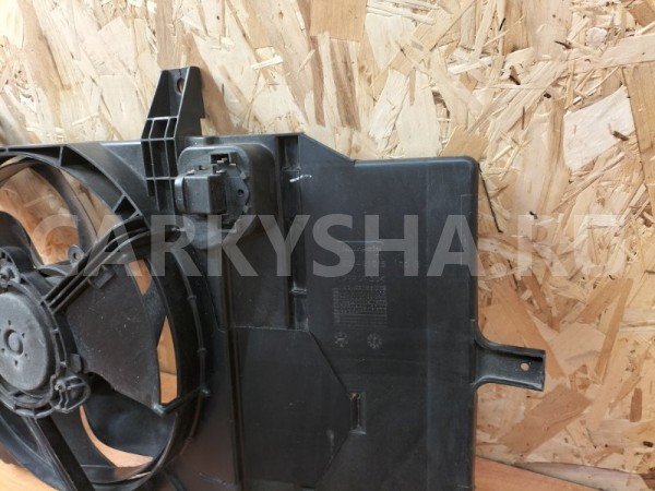 Вентилятор охлаждения радиатора Nissan Note E11 Nissan Note 
