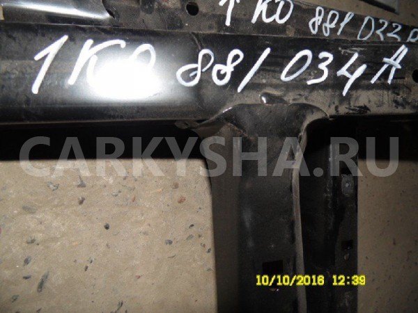 Консоль Volkswagen Golf Plus II (2009—2014) Volkswagen Golf Plus оригинальный номер 1K0881034A