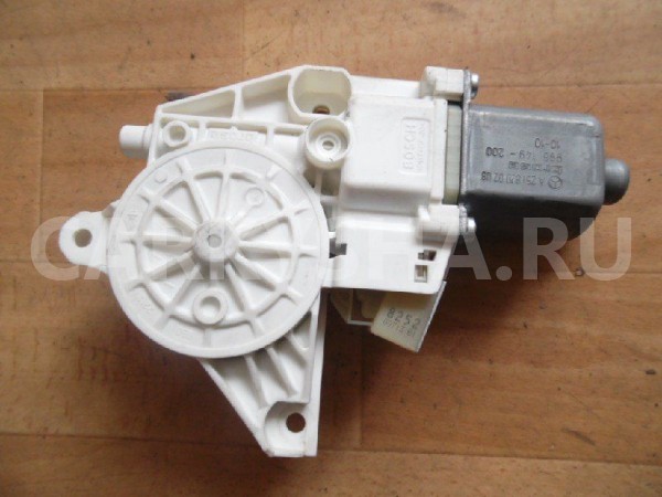 Моторчик стеклоподъемника Mercedes-Benz GL-класс X164 рестайлинг (2009—2012) Mercedes-Benz G-klasse оригинальный номер A2518200208