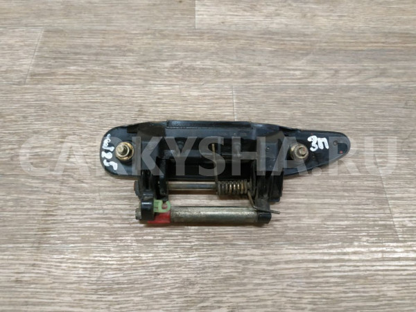 Ручка двери наружная правая Nissan Wingroad оригинальный номер 806062F000