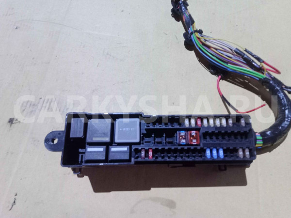 Блок предохранителей Ford Focus III рестайлинг (2014—2019) Ford Focus оригинальный номер 55FK00X0B