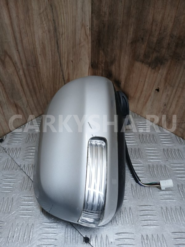 Зеркало боковое Toyota Sienta 
