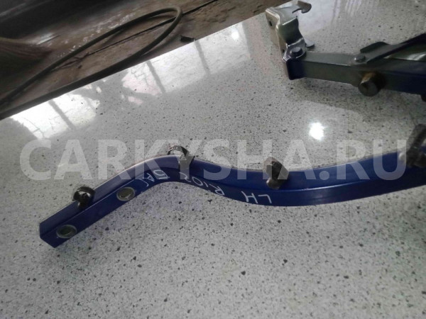 Петля крышки багажника Kia Rio II рестайлинг (2009—2011) Kia Rio оригинальный номер 792101G000